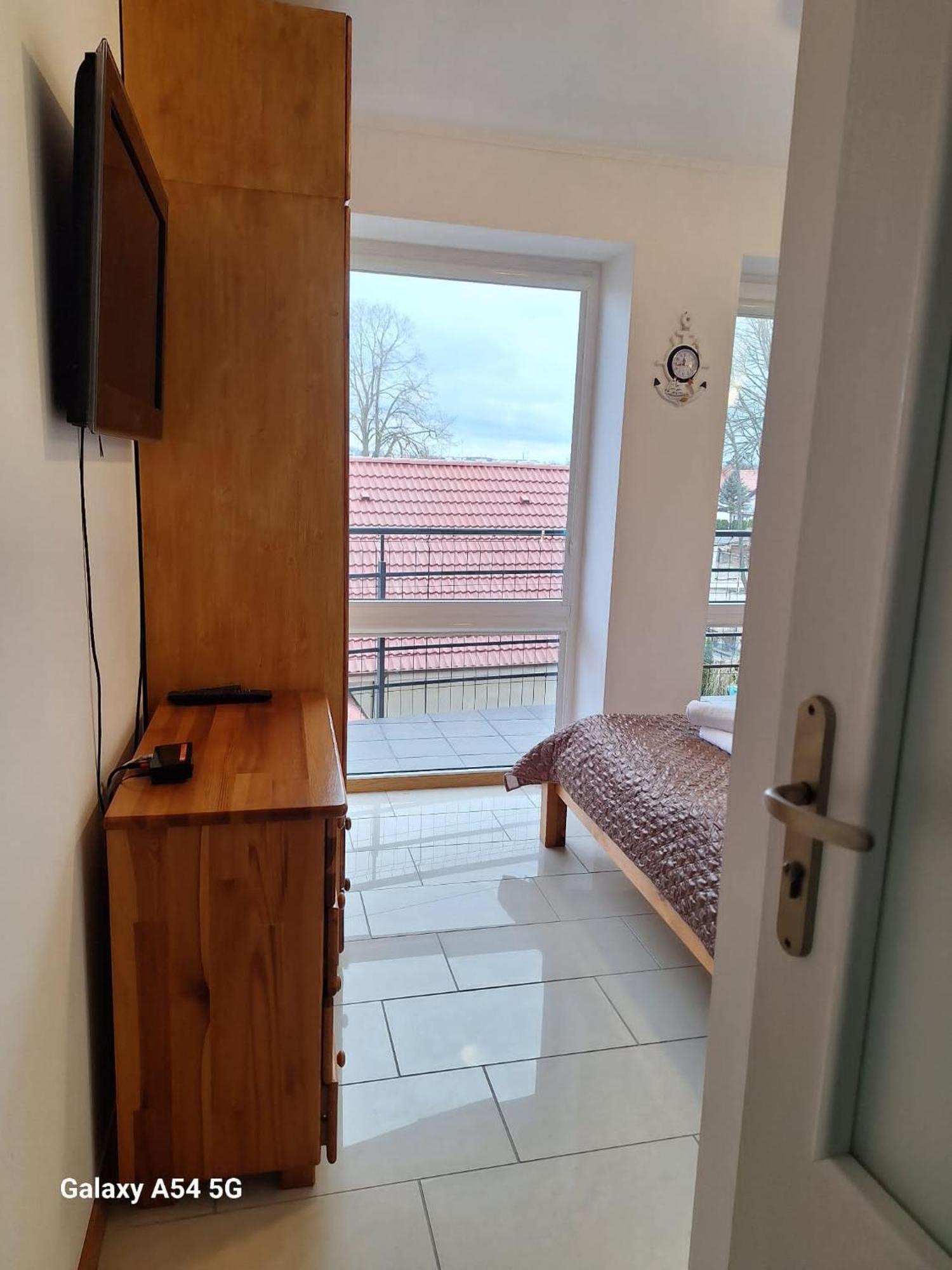 Apartament Z Basenem Do 8 Miejsc Noclegowych Ustronie Morskie Exterior photo